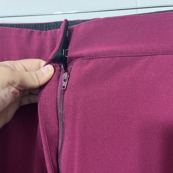 Lane Bryant Women's S Dress Pants Burgundy Size 26R EUC - Picture 4 of 7